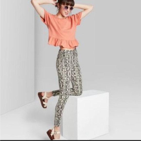 wild fable Tops - Target Wild Fable Cropped Ruffle Top